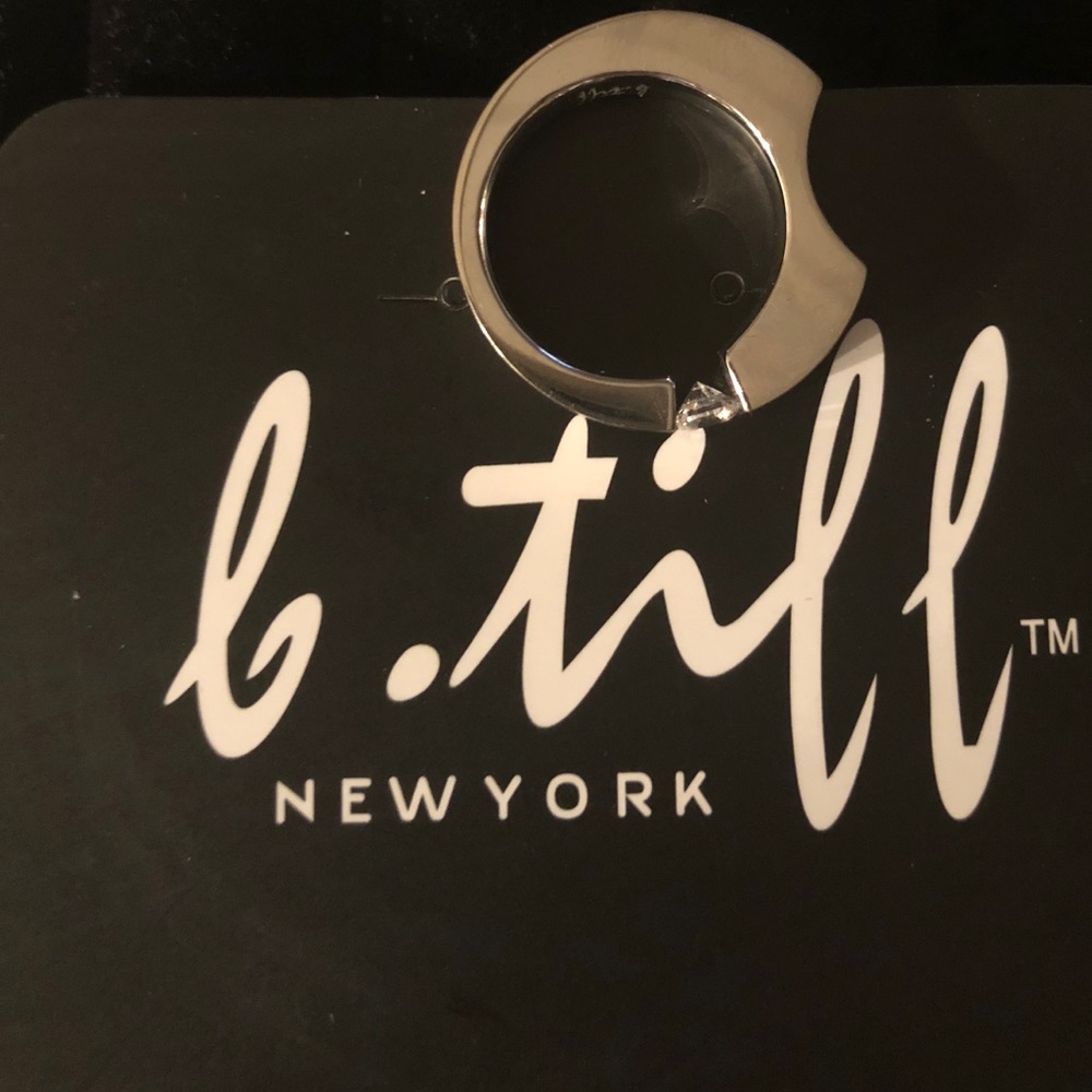 BRAND NEW B TIFF STAINLESS STEEL & SWAROVSKI RING